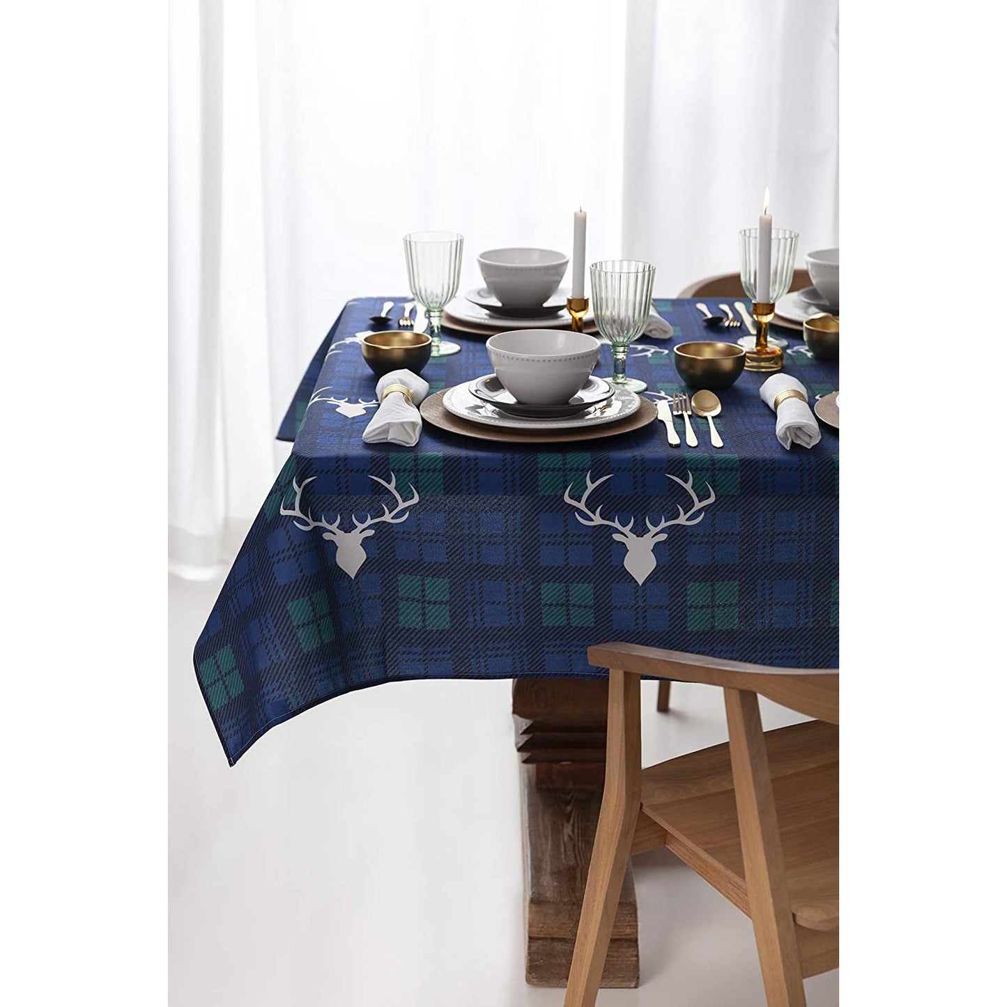 Traditional Christmas Tablecloth Blue Tartan Design - Christmas Table Cloths (59" X 86", Traditional)